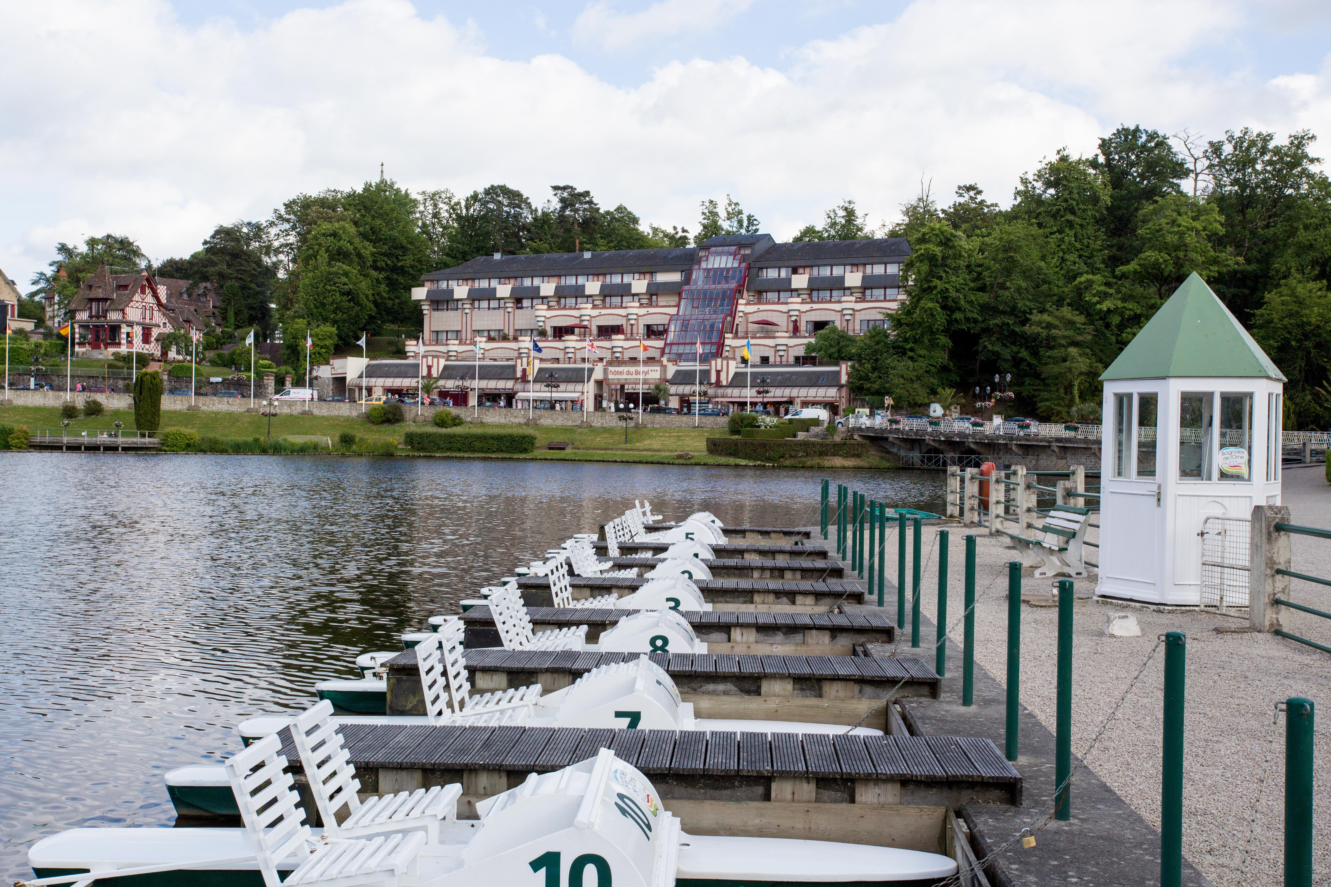 Hôtel Spa Du Béryl Bagnoles de l'Orne Normandie Exterior foto